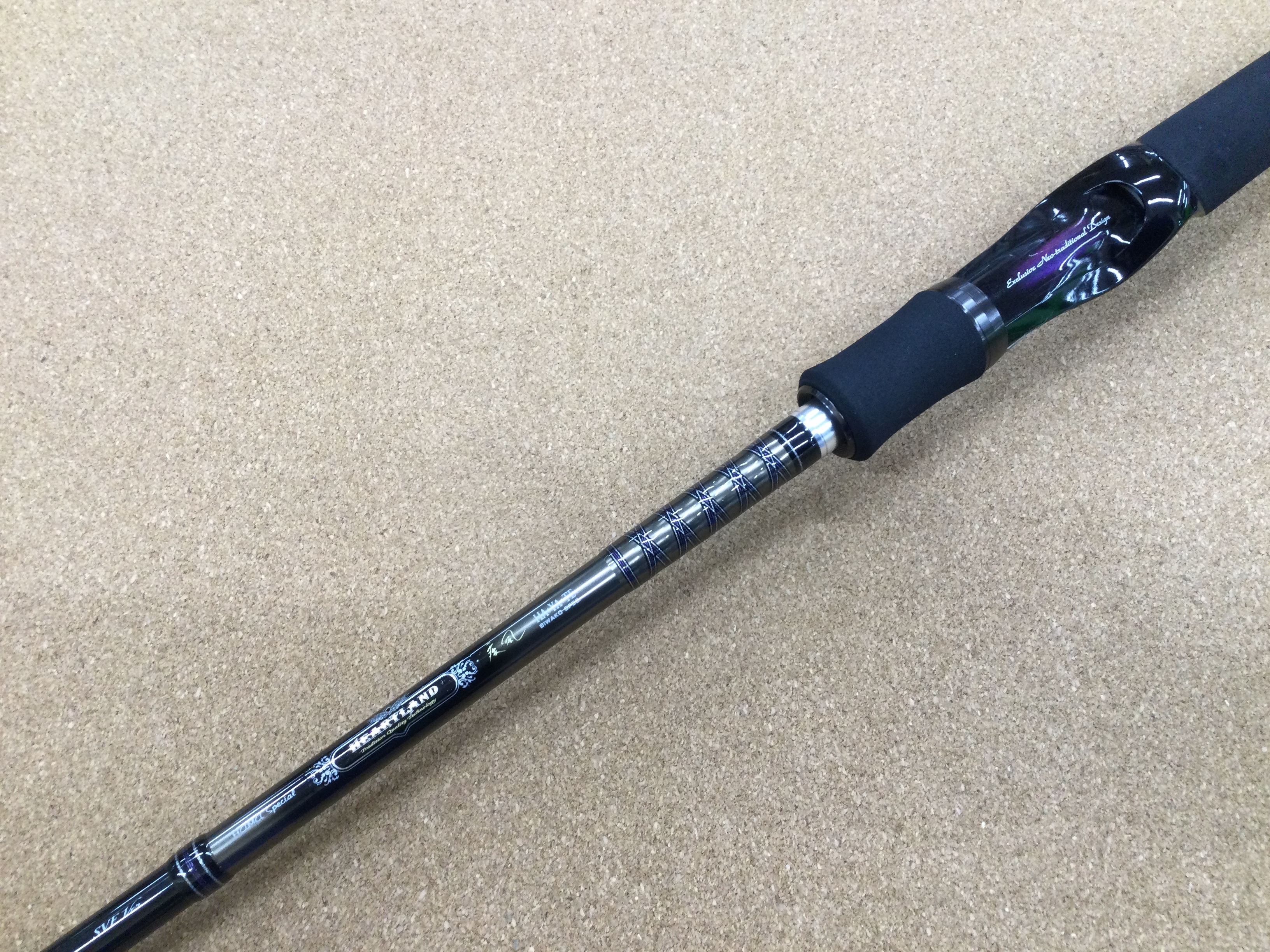 （本日の買取情報） ダイワ ＨＬ７４２ＨＲＢ－ＳＶ１２、ダイワ