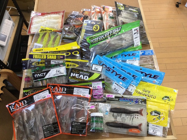 【最新釣具買取情報】「人気メーカーのワーム多数！」買取り入荷致しました。（つりどうぐ一休　葛の葉店）サムネイル