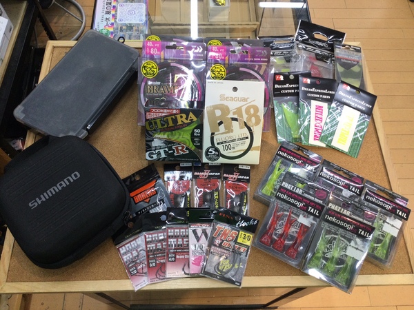 【最新釣具買取情報】「人気メーカーの小物類！」買取り入荷致しました。（つりどうぐ一休　葛の葉店）サムネイル